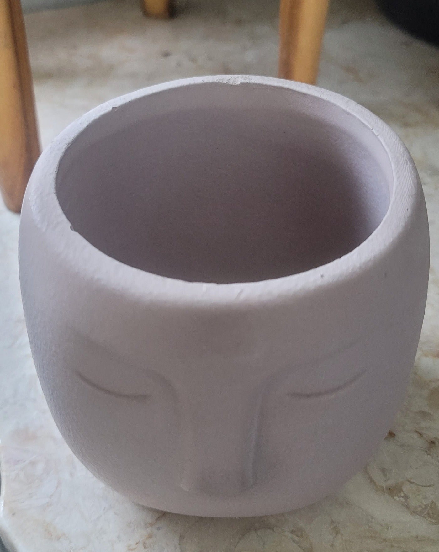 Face planter pot