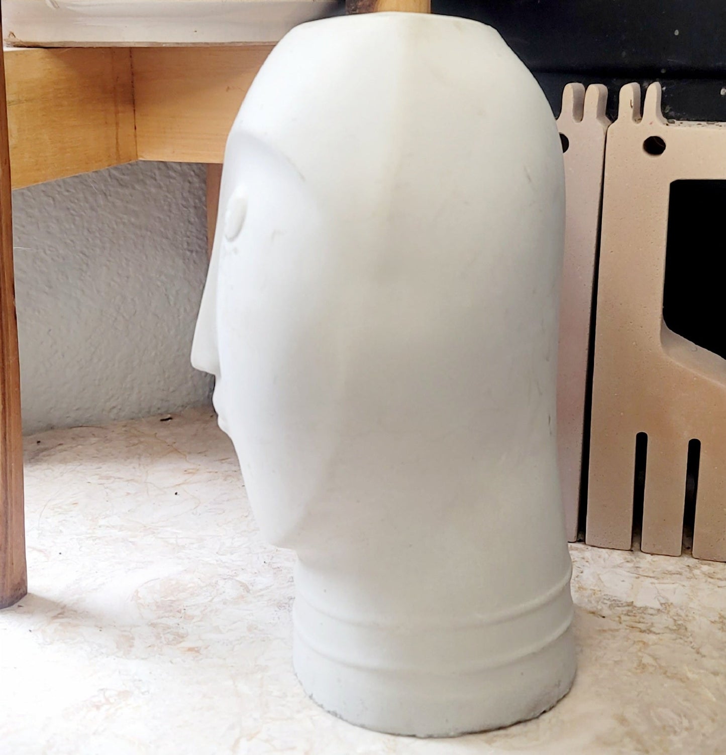 Modern Face Planter – Minimalist Head-Shaped Pot