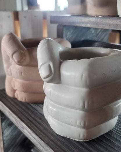 hand shaped plant pot Hand Pot